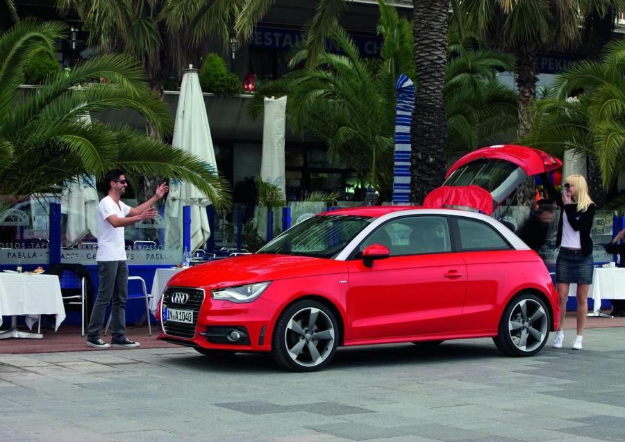  Audi A1 TFSI 2010 года  (фото 7 из 29)